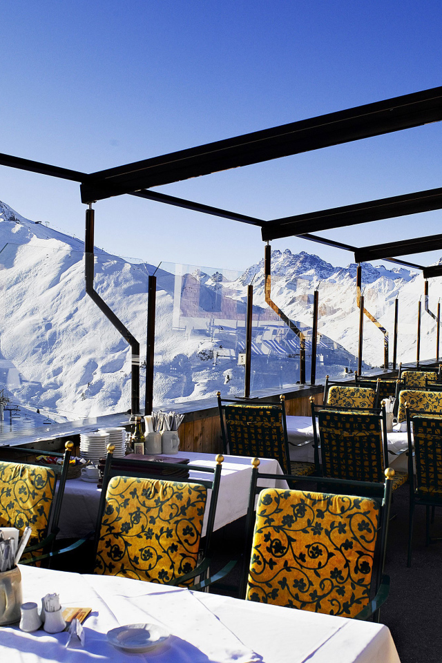 Кафе на горнолыжном курорте Ишгль, Австрия