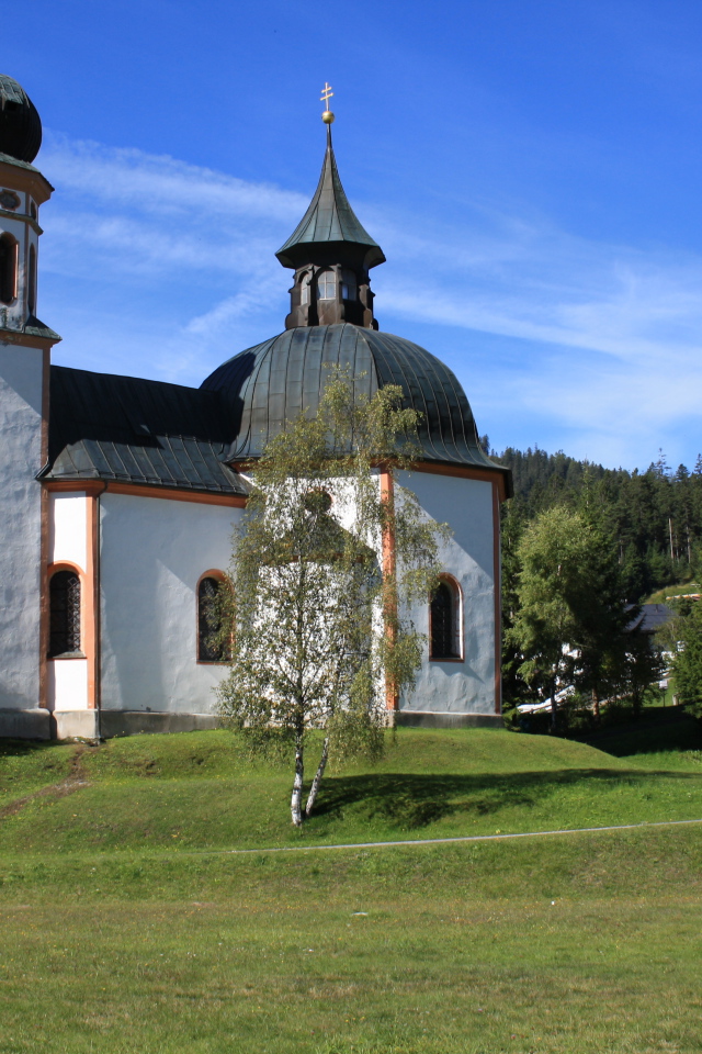 Церковь на курорте Зеефельд, Австрия