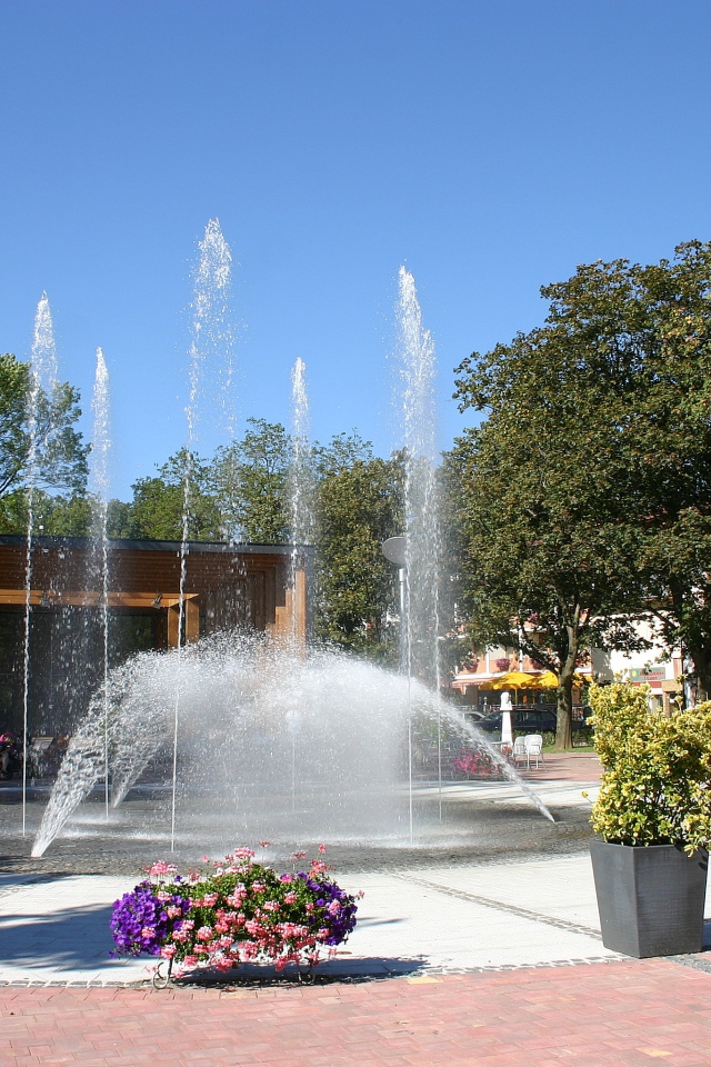 Фонтан на курорте Бад Татцмансдорф, Австрия