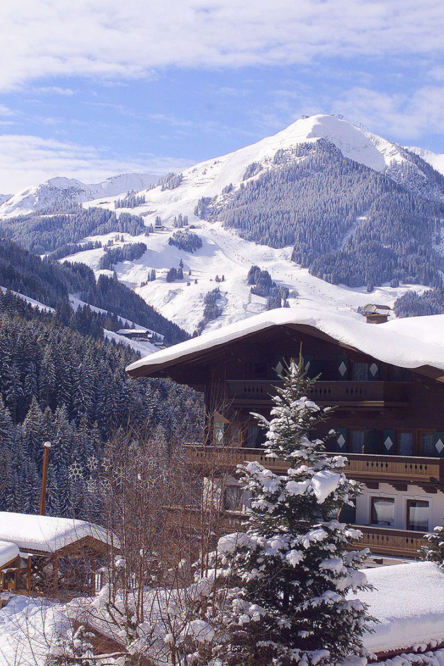 Гостиница на горнолыжном курорте Заальбах Хинтерглем, Австрия