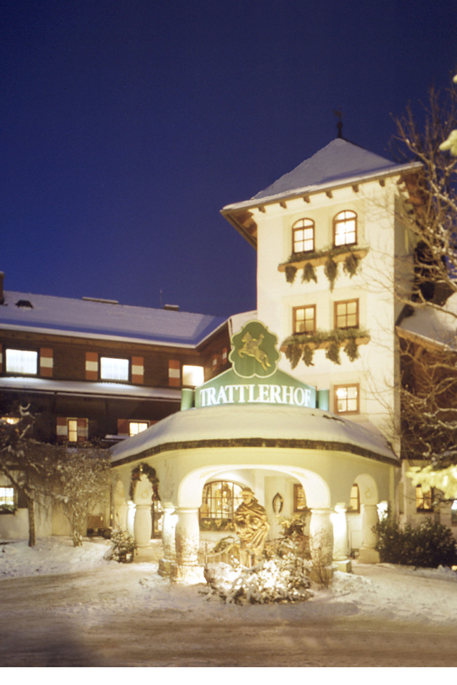 Ночные огни на горнолыжном курорте Бад Кляйнкирххайм, Австрия