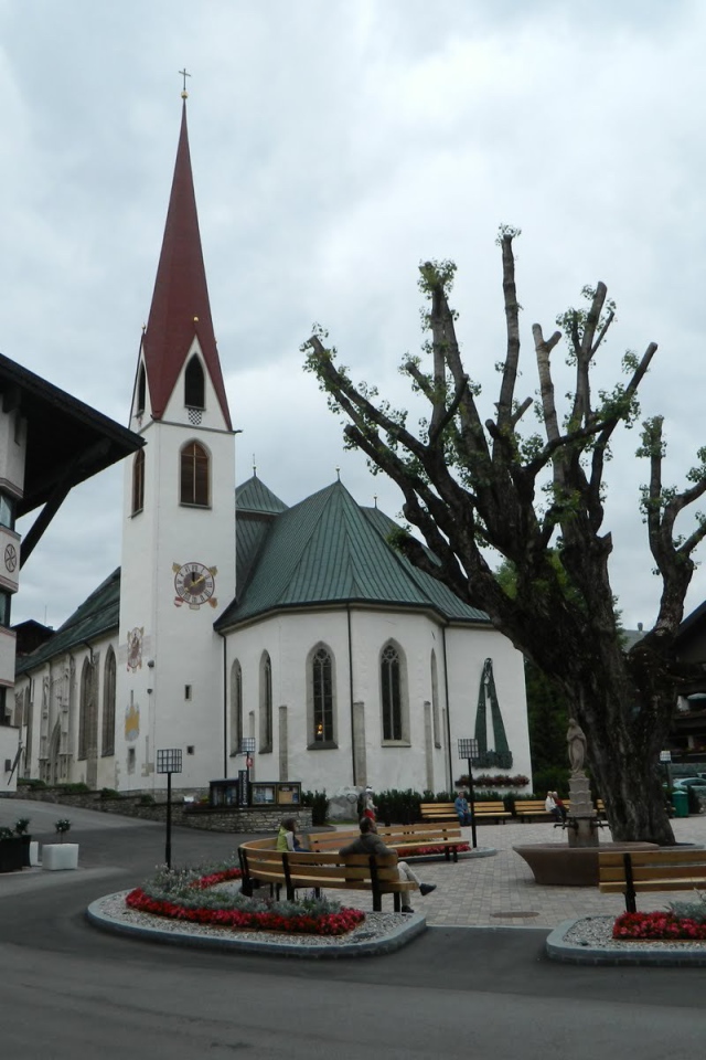 Сквер на курорте Зеефельд, Австрия