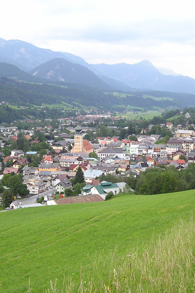 Летний вид на горнолыжном курорте Шладминг, Австрия