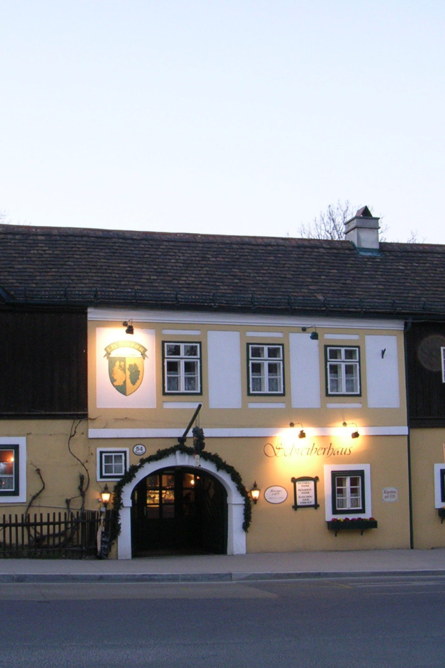 Городской дом в городе Нойштифт, Австрия