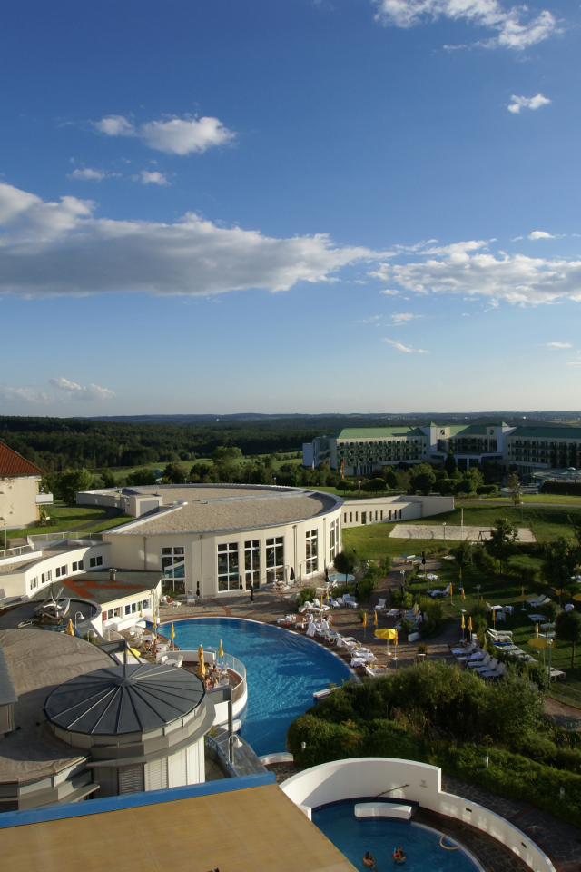 Вид с балкона на курорте Бад Татцмансдорф, Австрия