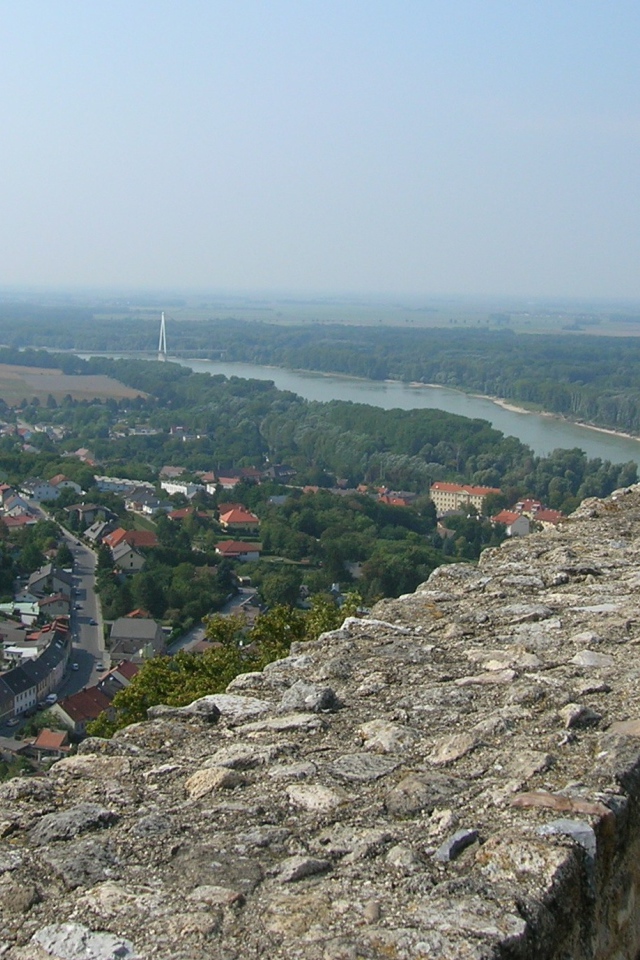 Вид с крепостной стены в городе Гайнберг, Австрия
