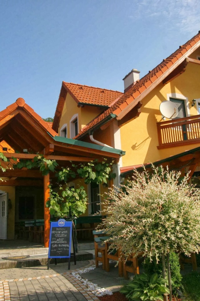 Вилла на курорте Бад Лойперсдорф, Австрия