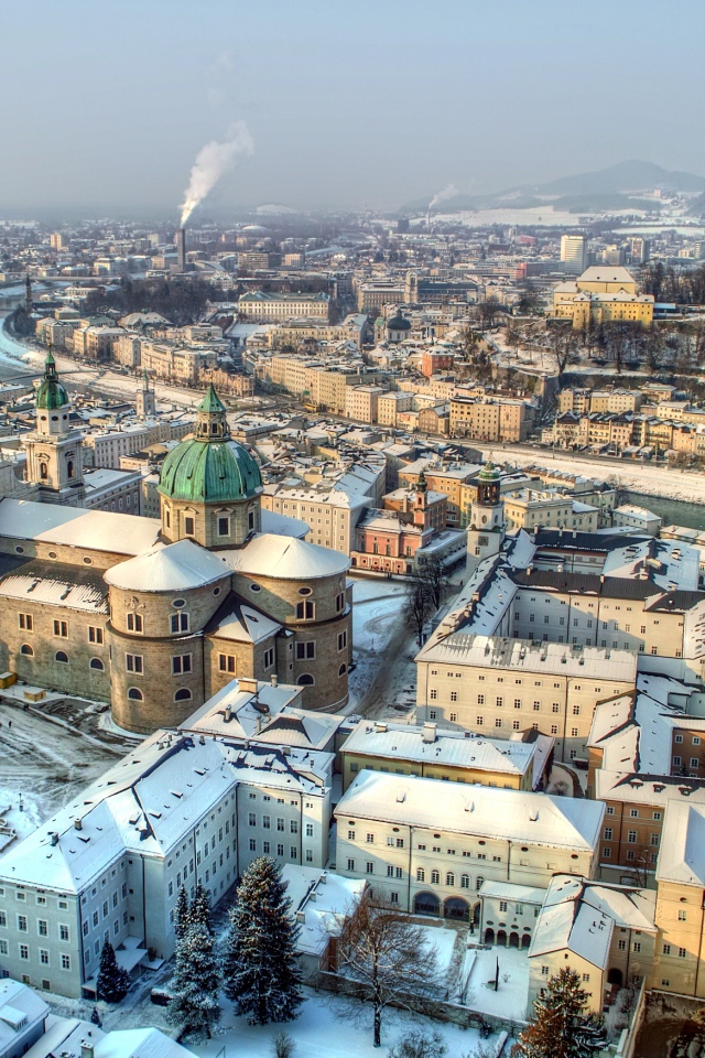 Зимняя панорама в городе  Зальцбург, Австрия