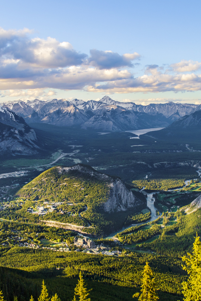 Город Банф в Альберте, Канада