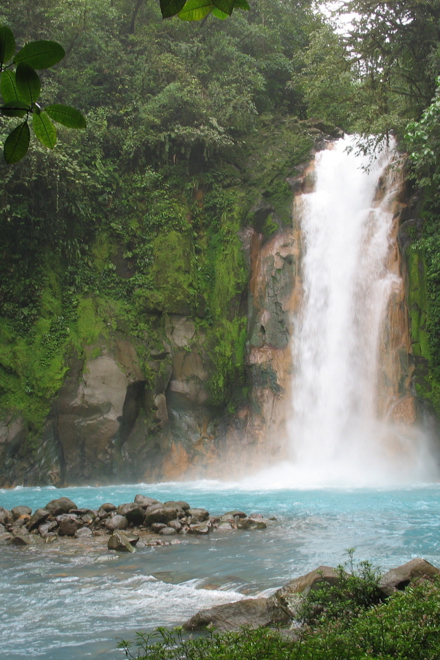 Селеста водопад в Коста-Рика