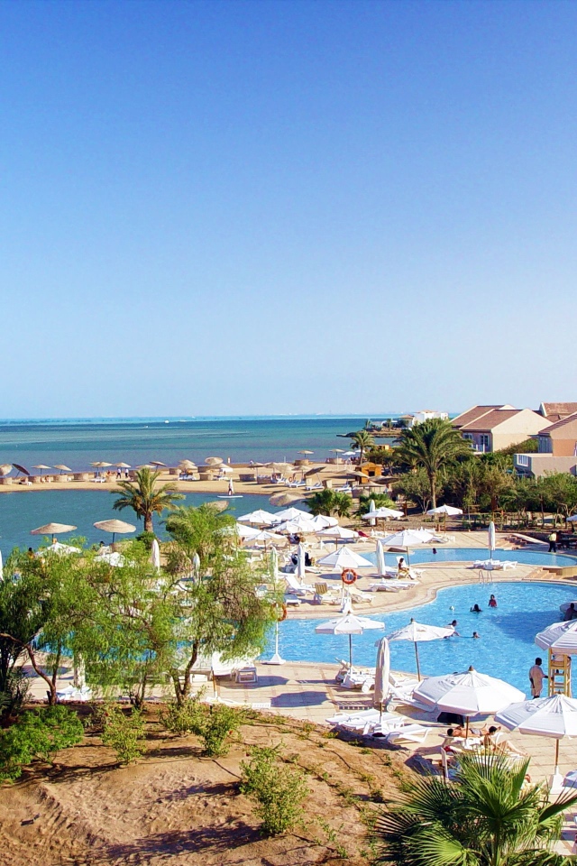 Отель на побережье на курорте Эль Гуна, Египет