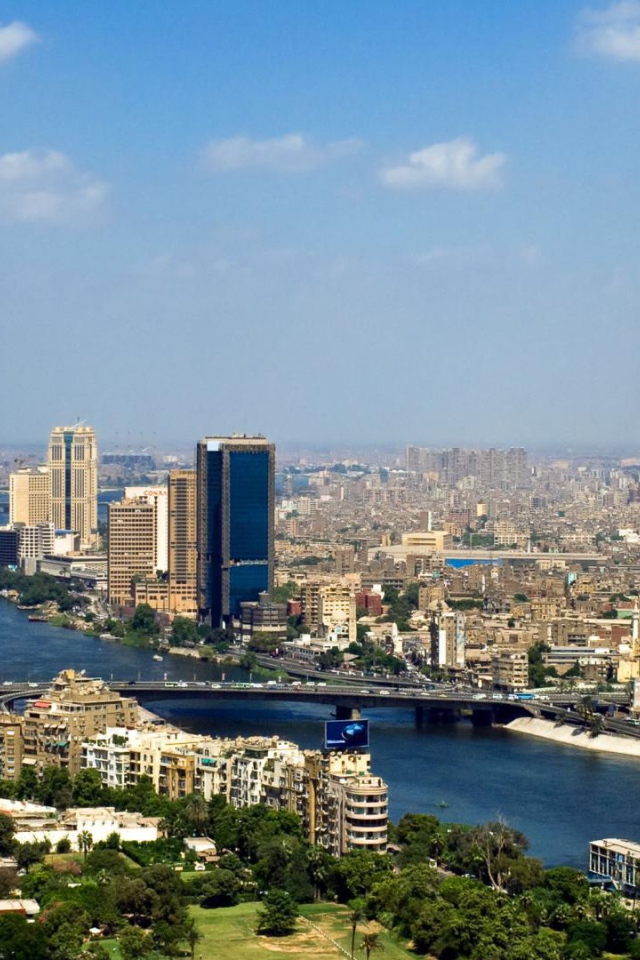 Река в Каире