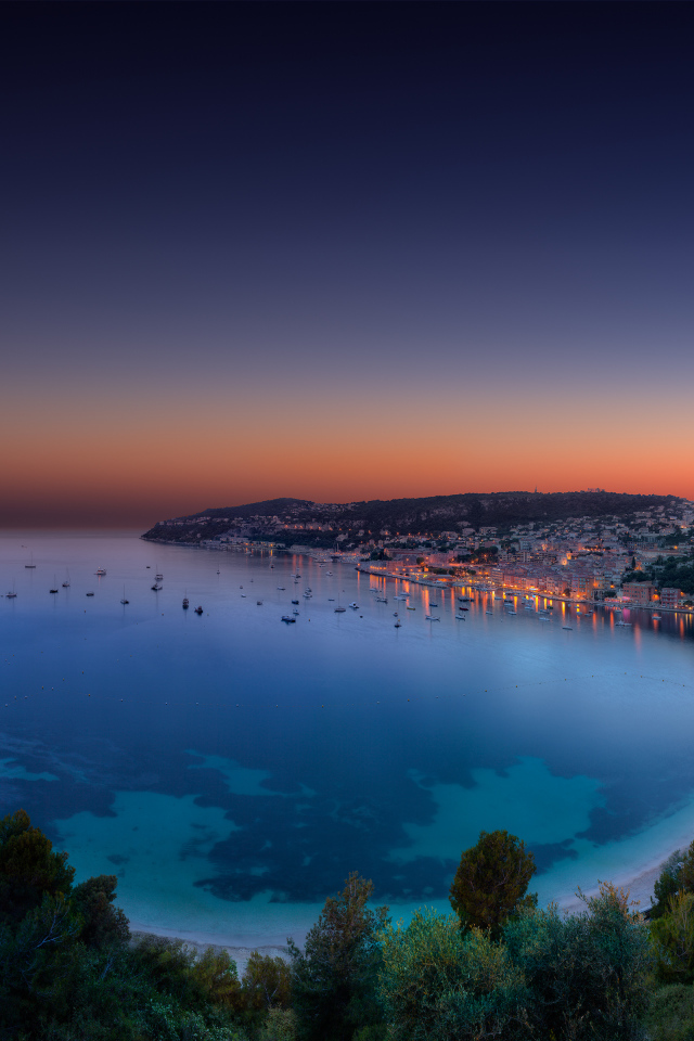 Красивый город Вильфранш-сюр-Мер, Франция