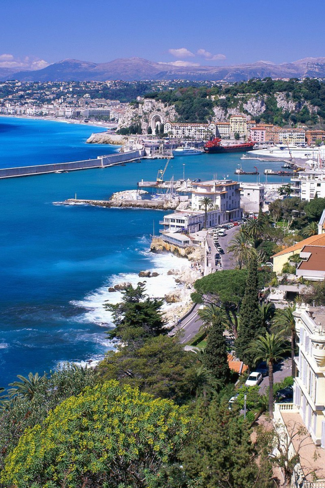 Голубая лагуна в городе Ницца, Франция