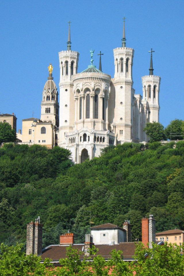 Собор в городе Лион, Франция