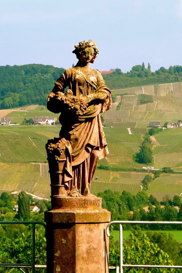 Памятник в провинции Шампань, Франция