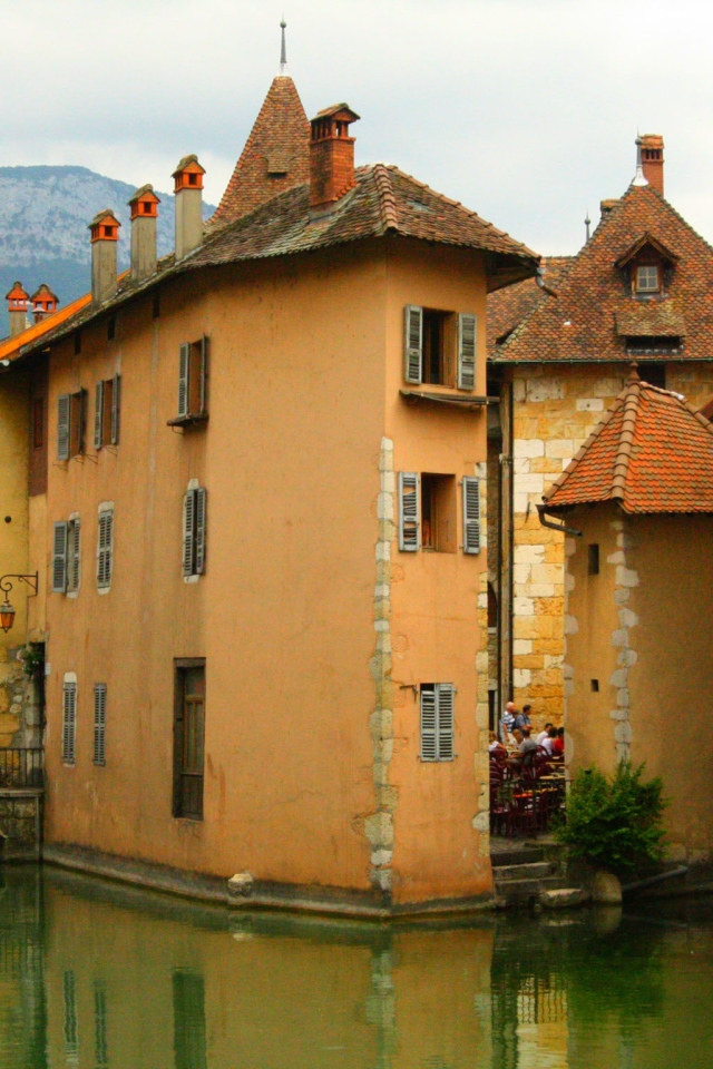Старинные дома в городе Аннеси, Франция