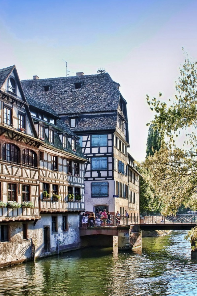 Старинные дома в городе Страсбург, Франция