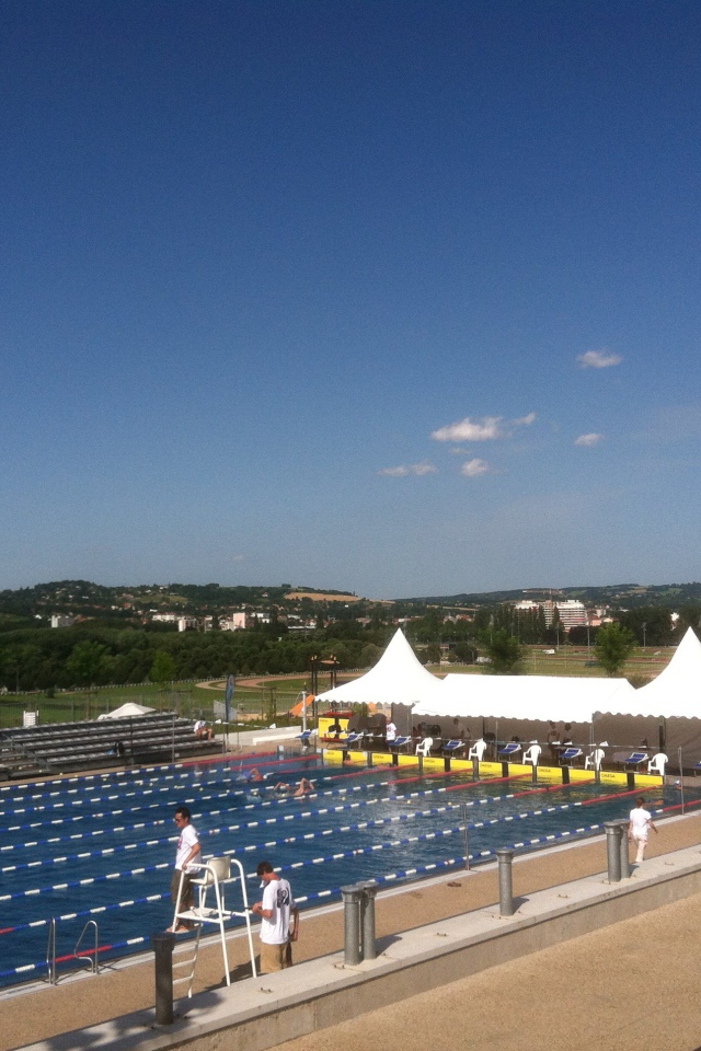 Олимпийский бассейн в городе Виши, Франция
