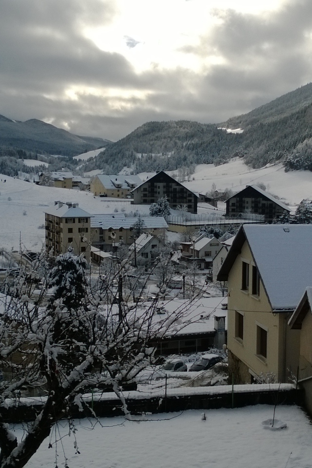 Панорама на курорте Виллар-де-Ланс, Франция