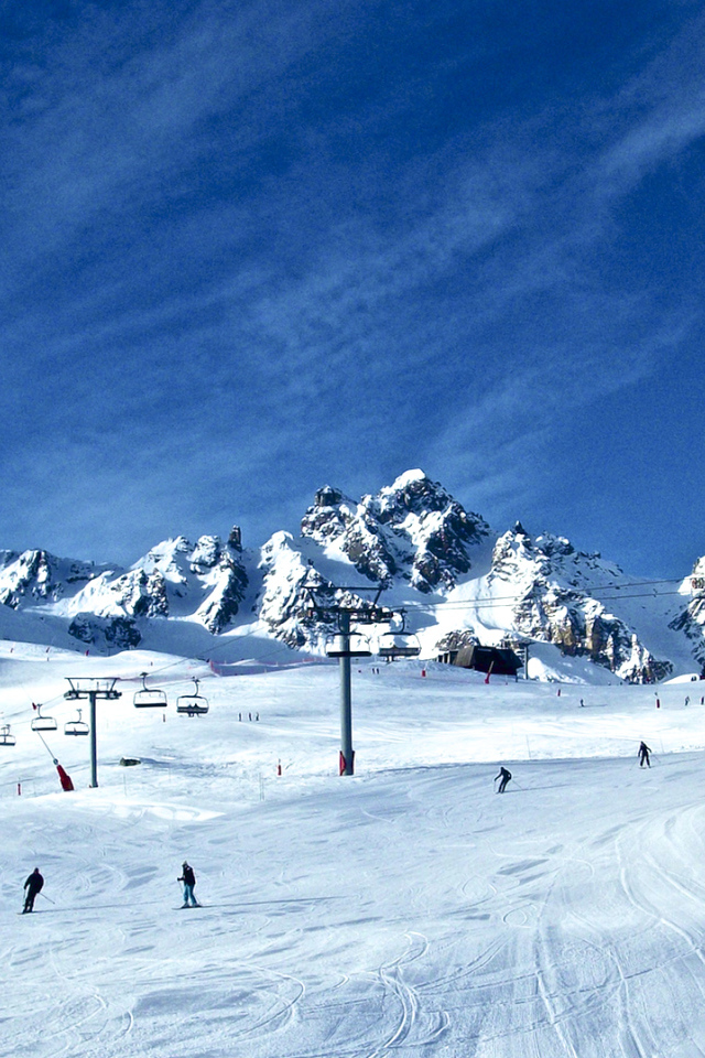 Лыжная трасса на горнолыжном курорте Куршевель, Франция