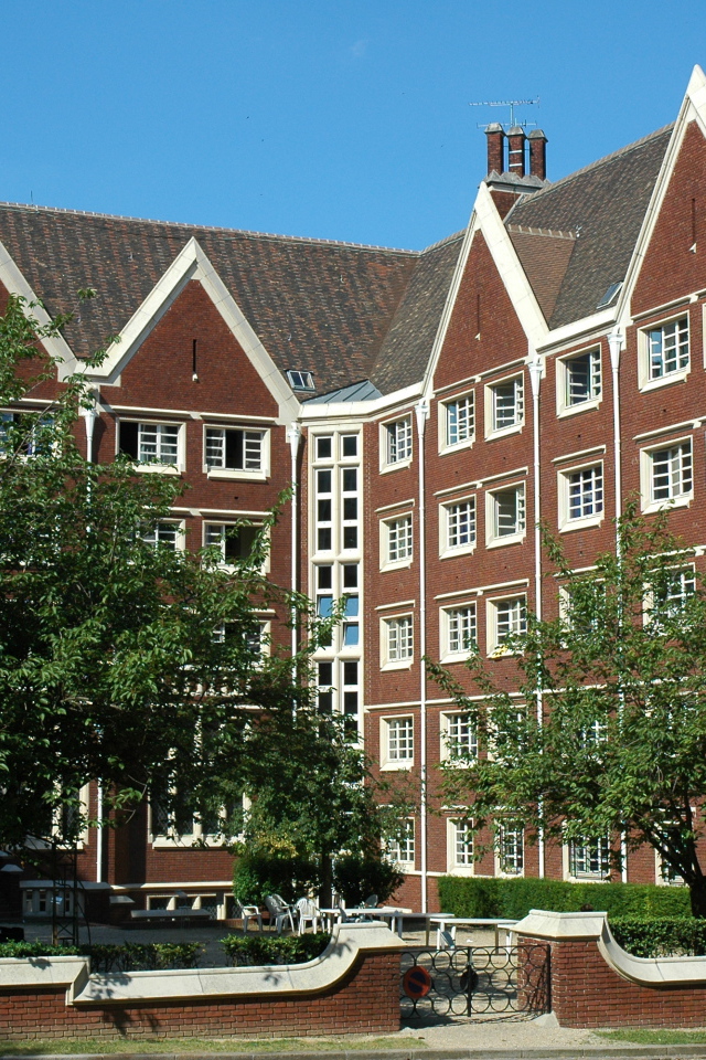 Университет в Бретань, Франция