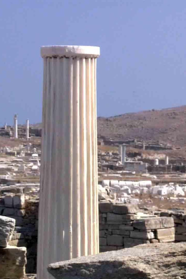 Колонны в Афинах