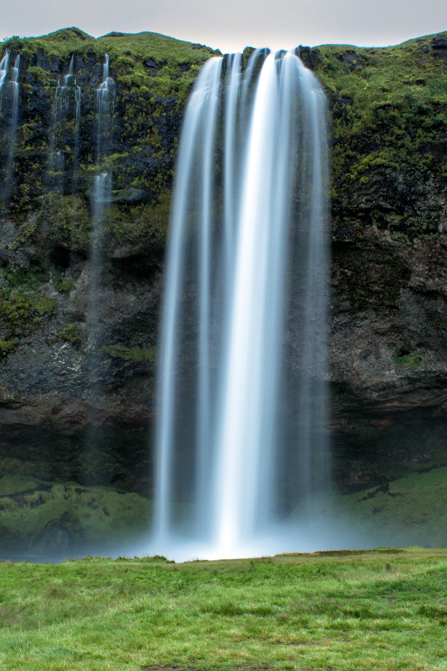 Водопад Селйяландсфосс, Исландия