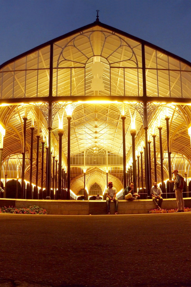 Здание из стекла в Бангалоре