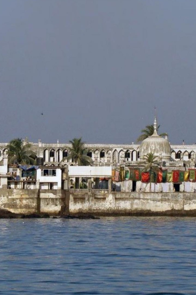 Мечеть Хадж Али в Мумбае