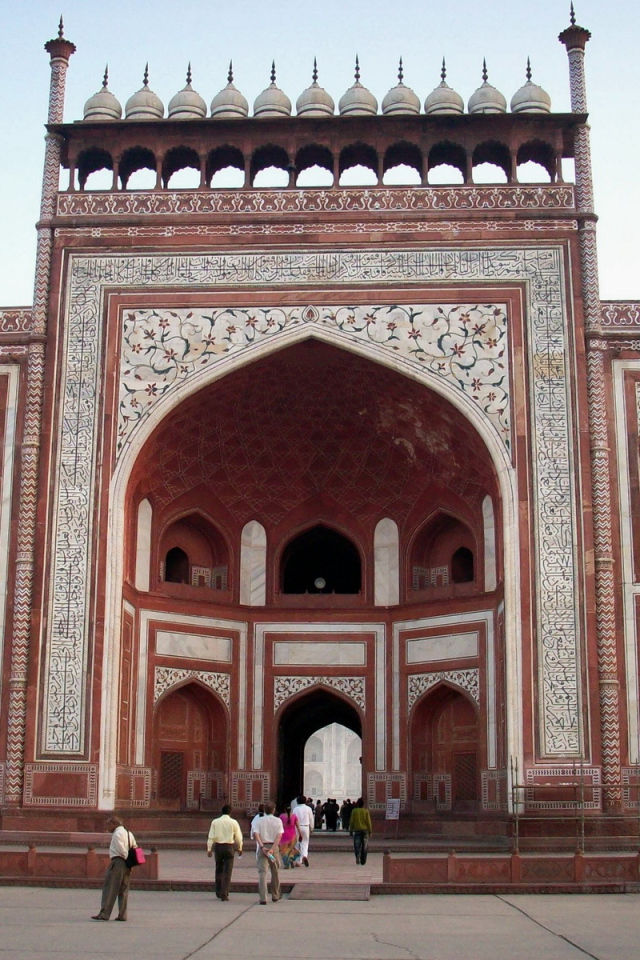 Известные мечети в Агре