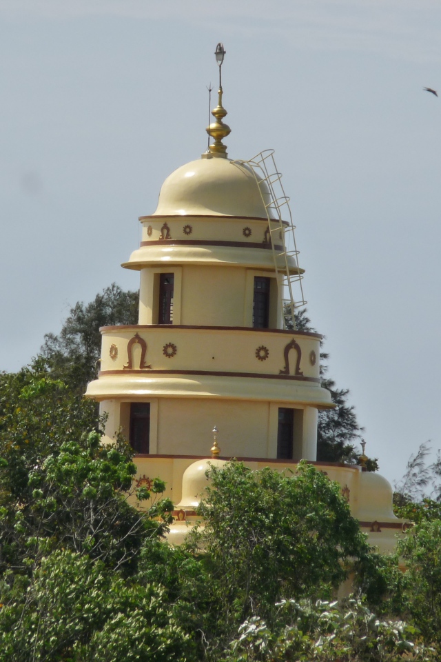 Красивый вид на Варкалу