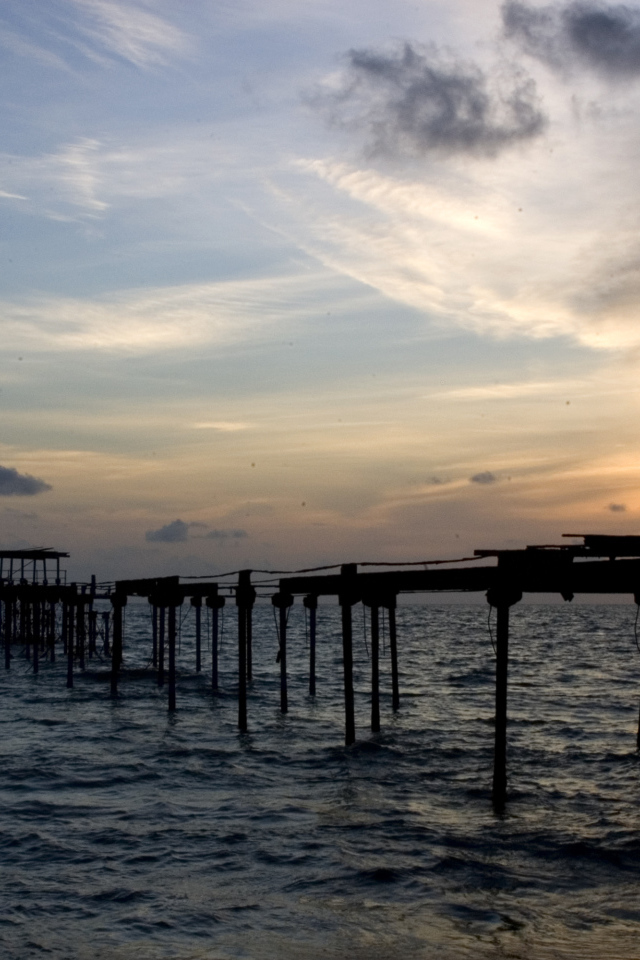 Отдых на пляже в Алапуже