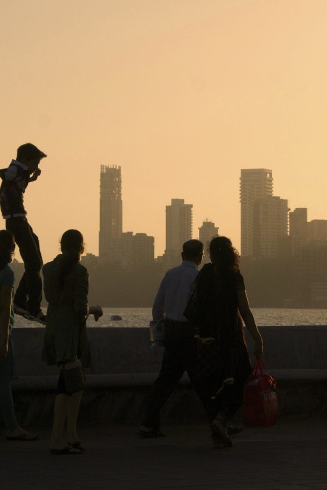 Отдых на пляже в Мумбае