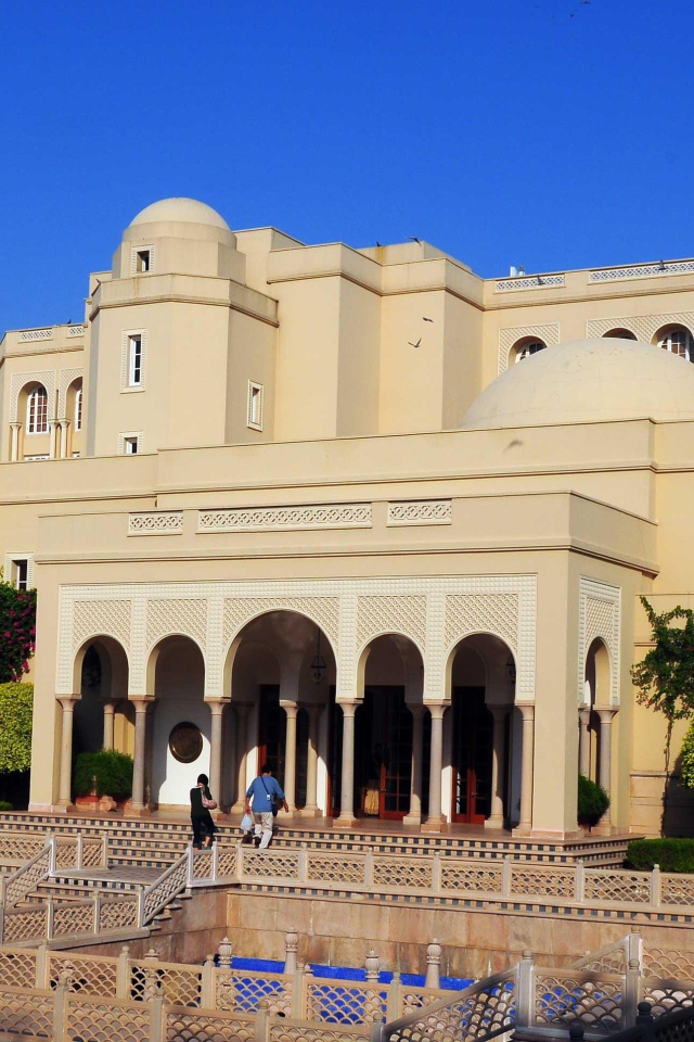 Летний отпуск в Агре