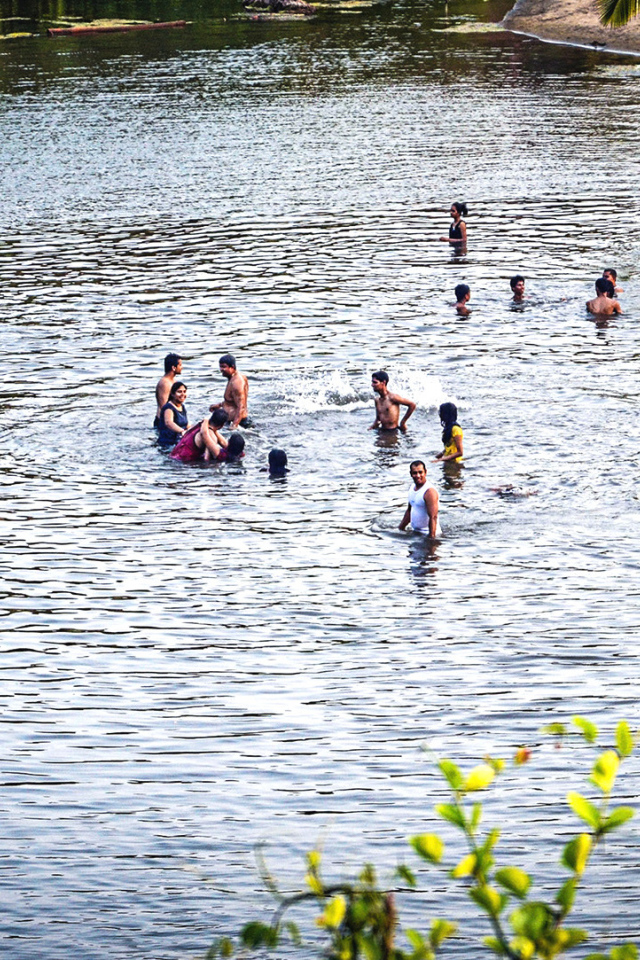 Туристы в Арамболе