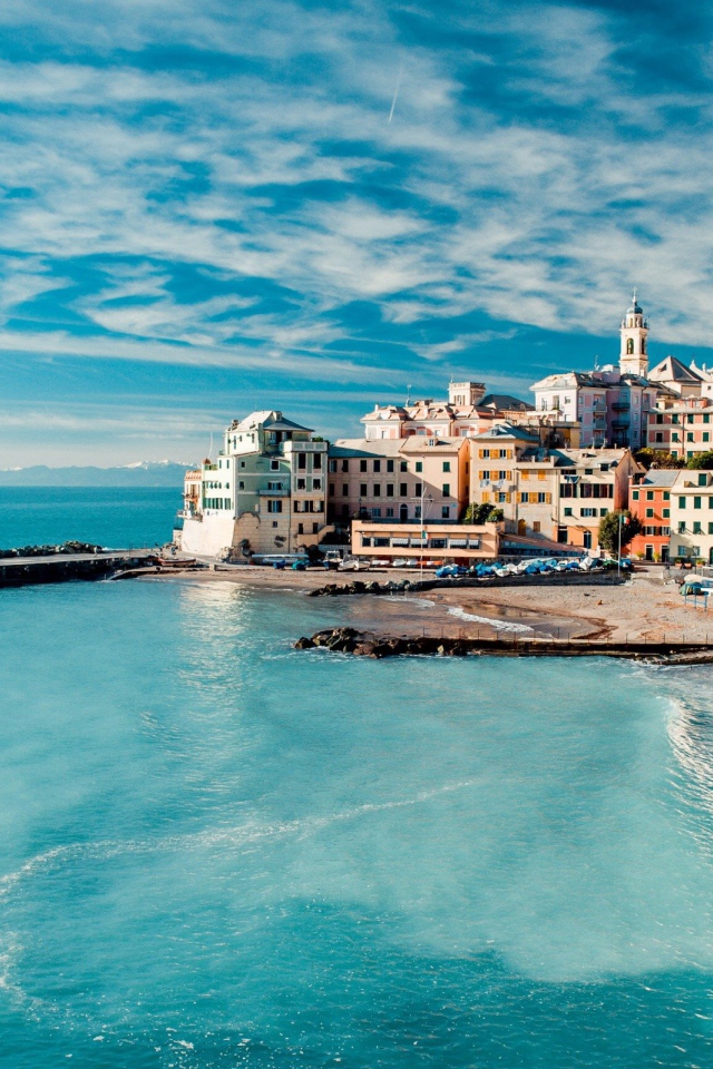 Голубая лагуна в Лигурии, Италия