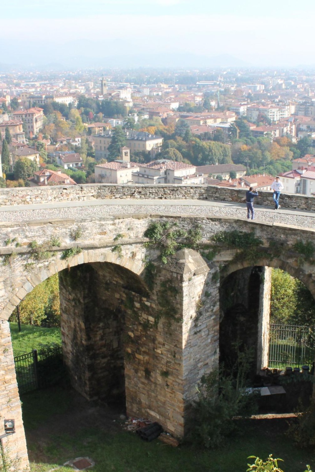 Мост в Бергамо, Италия