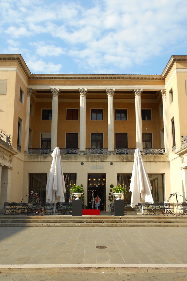 Кафе в Падуе, Италия