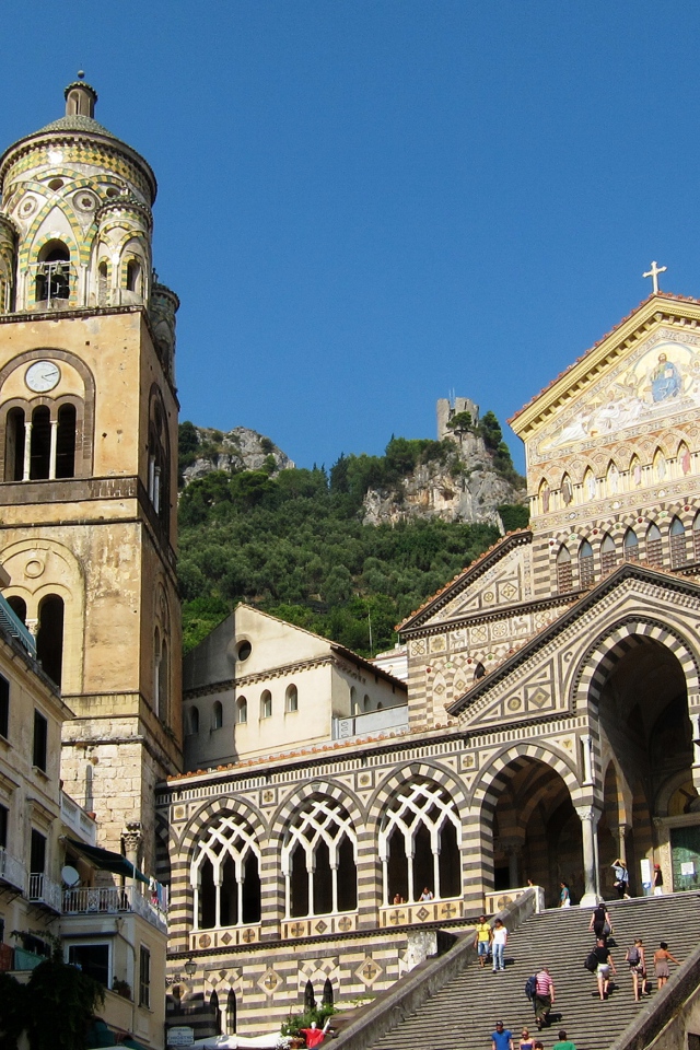 Собор на курорте в Амальфи, Италия