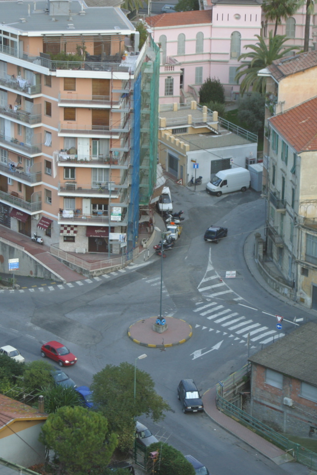 Городские улицы в Сан Ремо, Италия