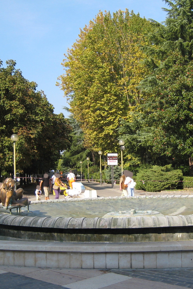 Фонтан на курорте Абано Терме, Италия