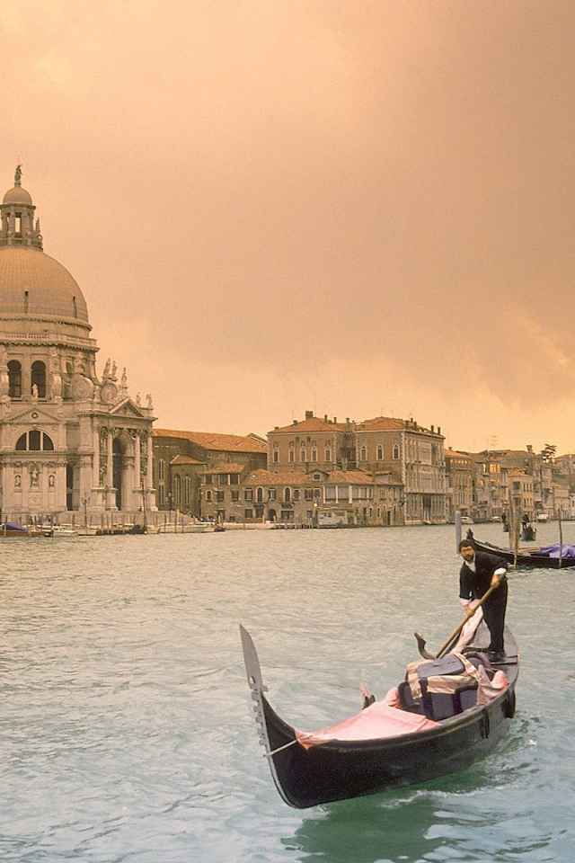 Гондольер в Венеции, Италия