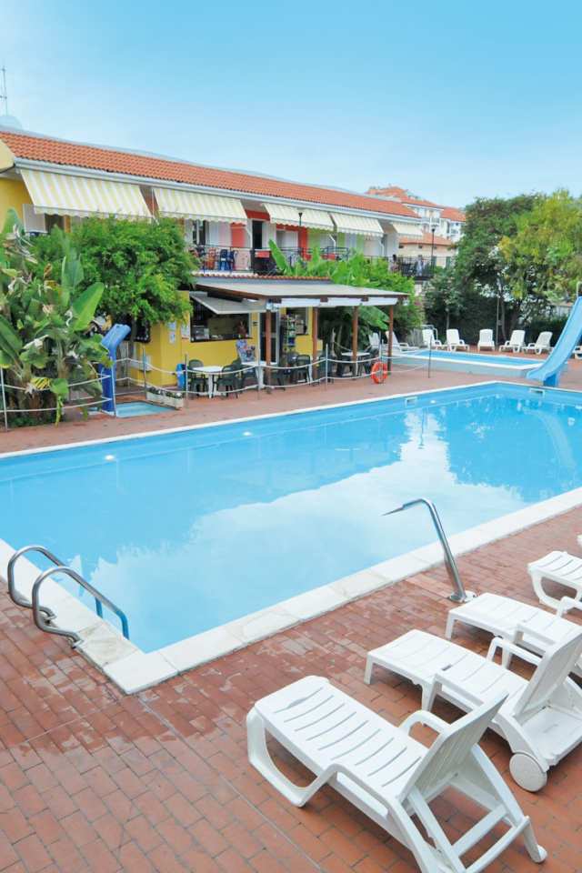 Гостиница на курорте Сан Бартоломео Аль Маре, Италия