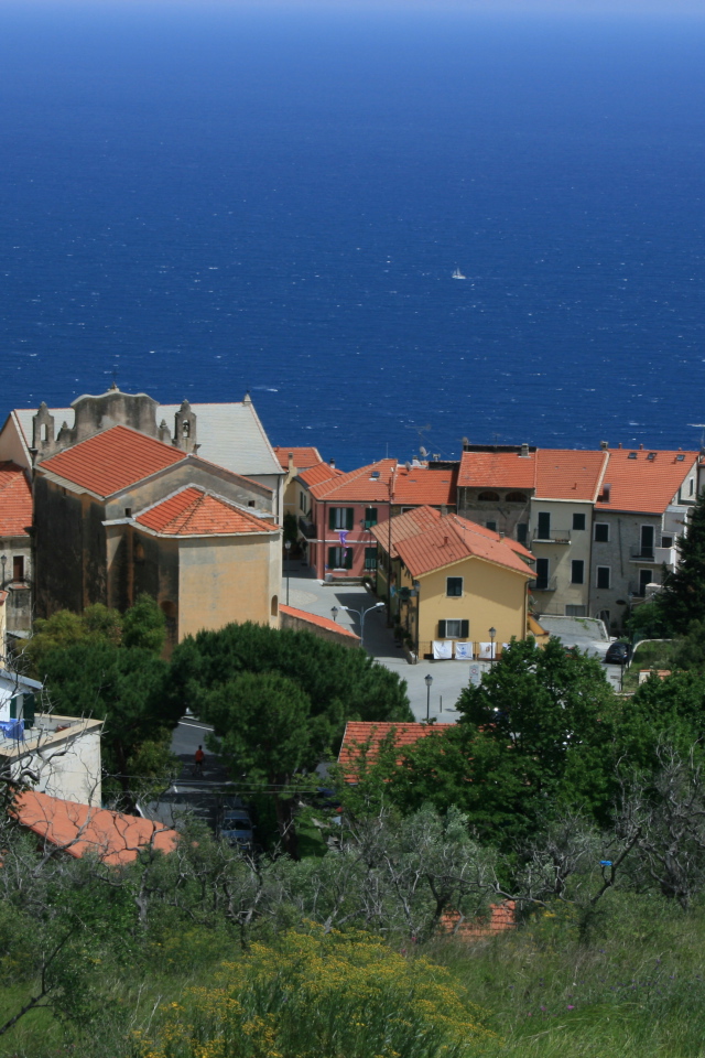 Дома на побережье в Санто Стефано аль Маре, Италия