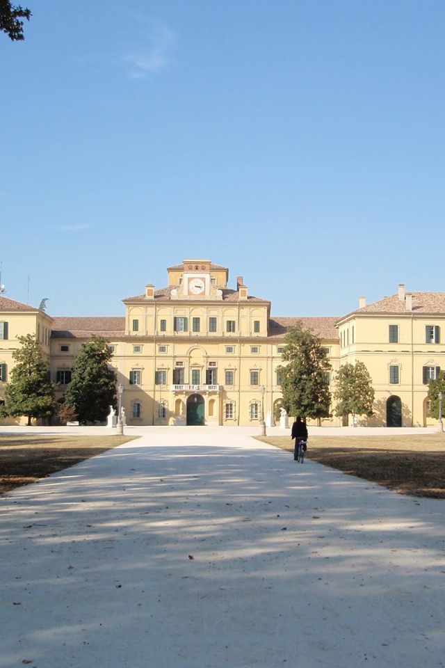 Дворец в Парме, Италия