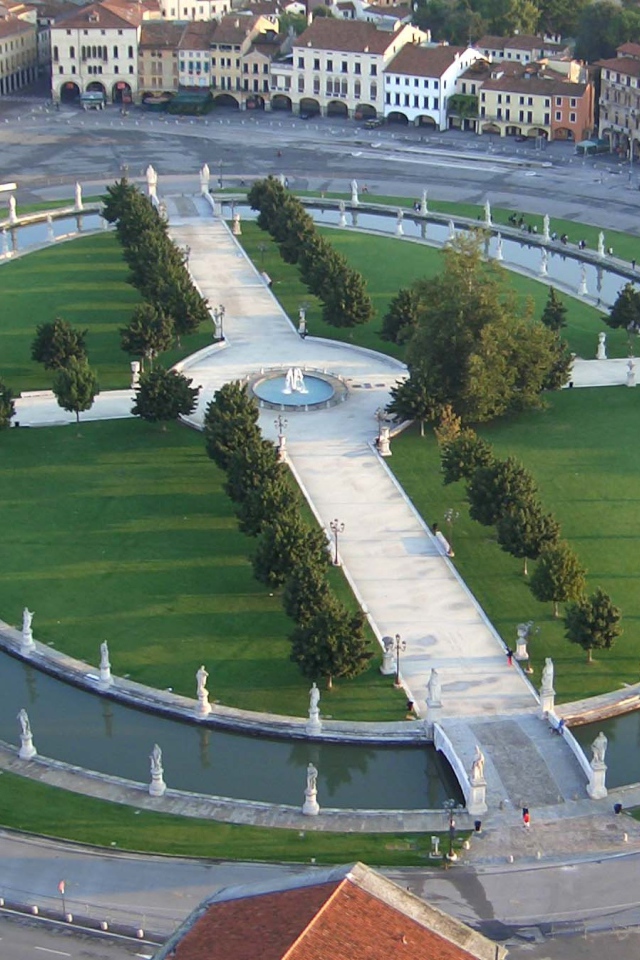 Прато Де ла Валле в Падуе, Италия