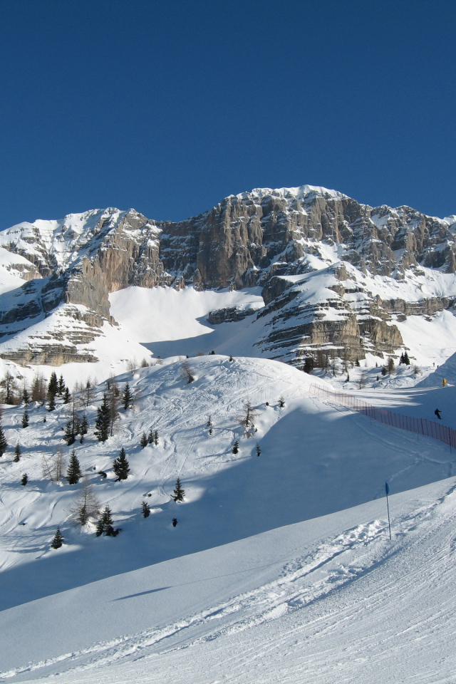 Отдых на горнолыжном курорте Мадонна ди Кампильо, Италия