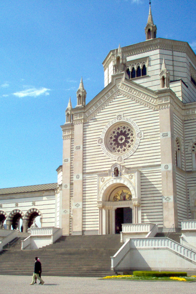 Католическая церковь в Милане, Италия