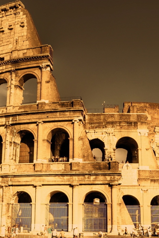 Колизей в Риме